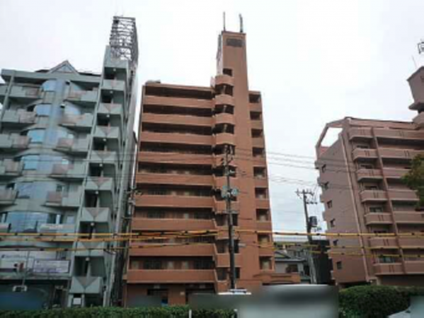 広島市南区西霞町、マンションの外観画像です