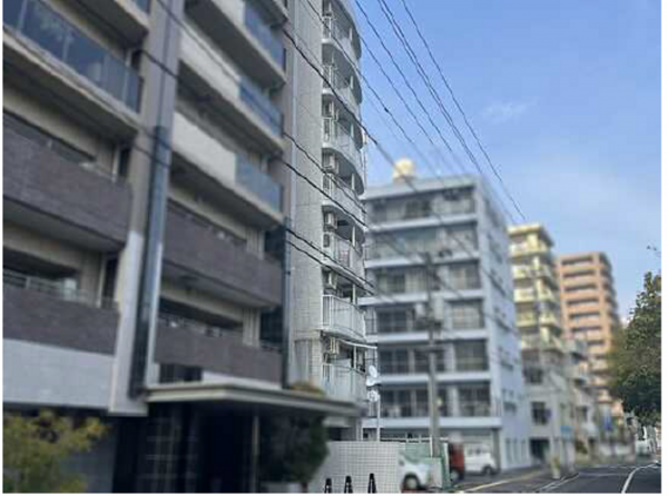広島市中区加古町、マンションの外観画像です