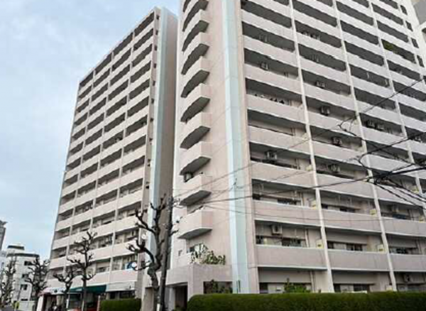 広島市中区舟入町、マンションの外観画像です