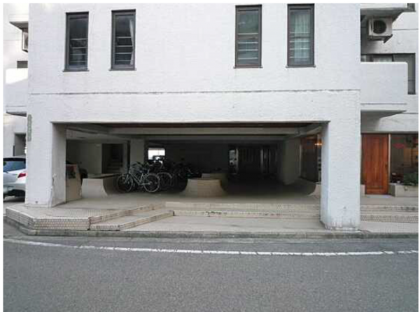 広島市南区元宇品町、マンションの画像です