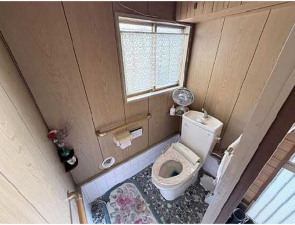 広島市東区馬木、中古一戸建てのトイレ画像です