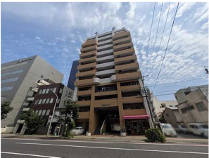 広島市中区宝町、マンションの外観画像です