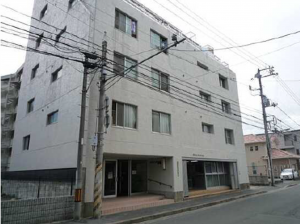 広島市南区東雲本町、マンションの外観画像です