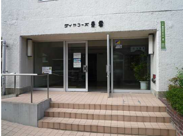 広島市南区東雲本町、マンションの画像です