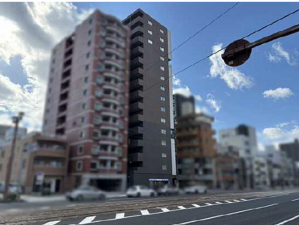 広島市中区本川町、マンションの外観画像です