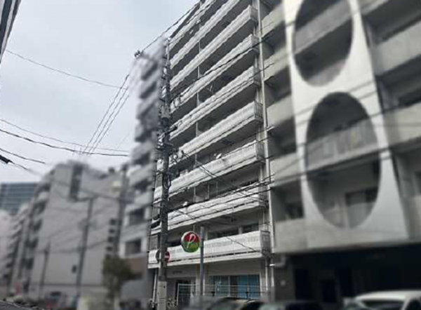 広島市中区鶴見町、マンションの外観画像です