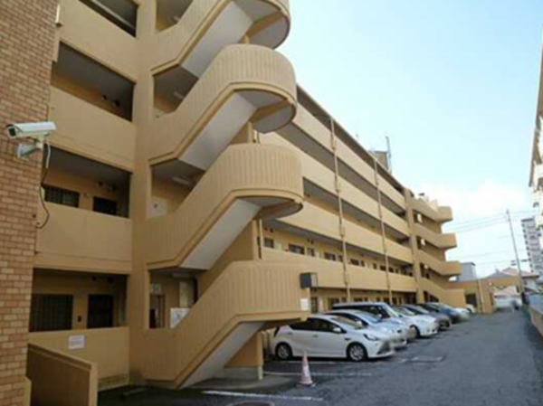 広島市中区吉島東、マンションの外観画像です