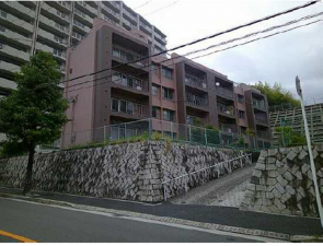 広島市西区井口鈴が台、マンションの外観画像です