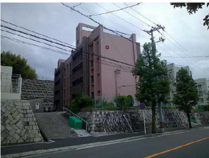 広島市西区井口鈴が台、マンションの外観画像です