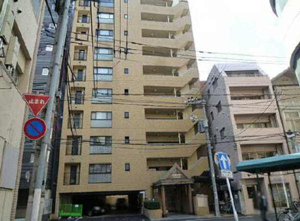 広島市中区大手町、マンションの外観画像です