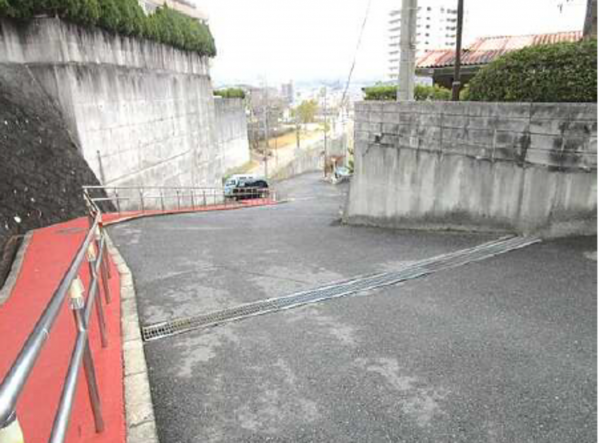 広島市東区戸坂くるめ木、マンションの画像です