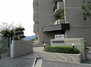 広島市西区井口台、マンションの画像です