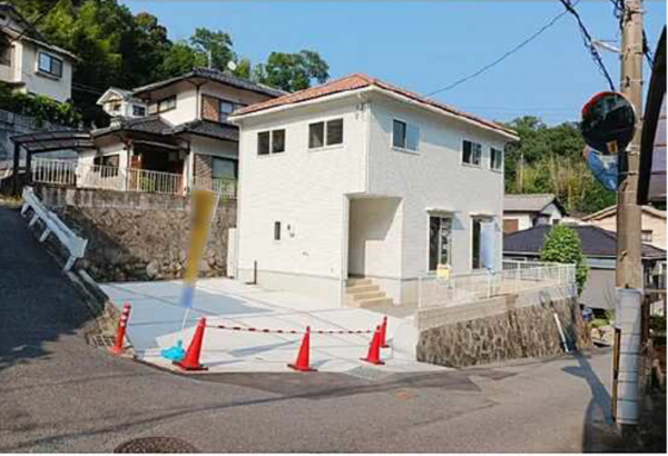 広島市東区馬木、新築一戸建ての外観画像です