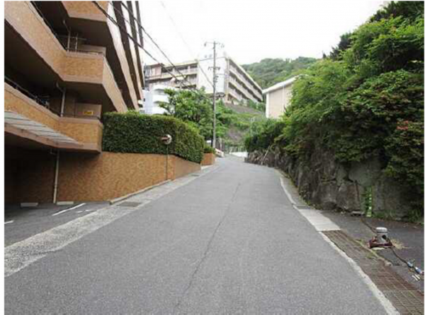 広島市東区山根町、マンションの画像です