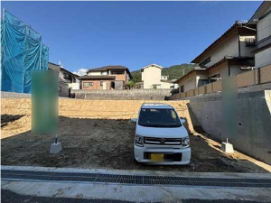 広島市東区上温品、土地の画像です