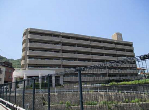 広島市西区古江上、マンションの外観画像です