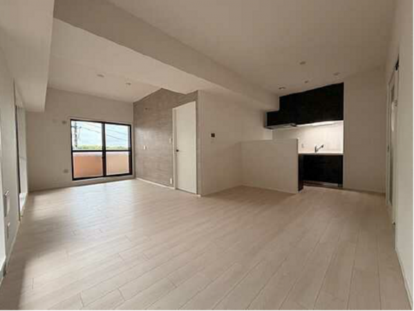 広島市西区古江上、マンションの居間画像です