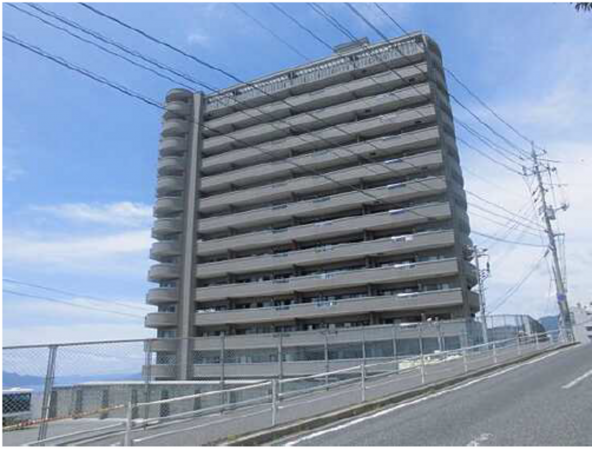 広島市西区井口台、マンションの外観画像です