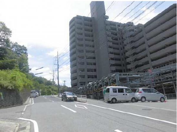 広島市西区井口台、マンションの外観画像です