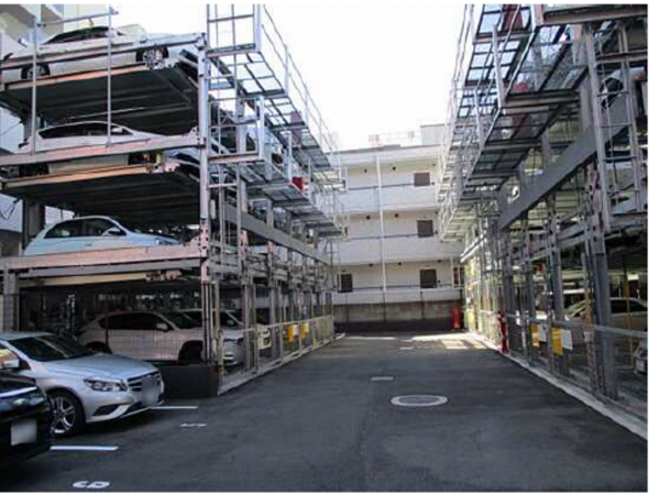 広島市西区天満町、マンションの駐車場画像です