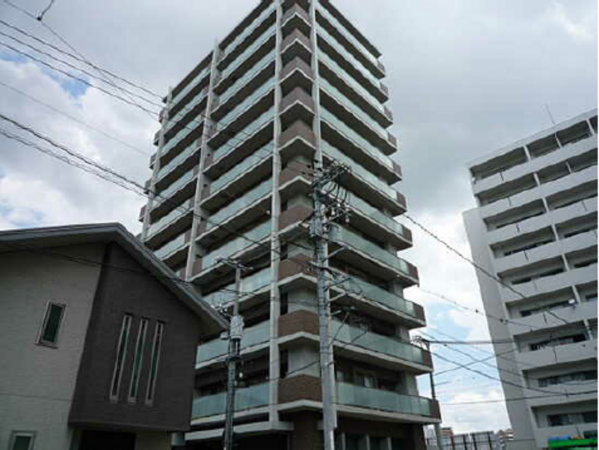 広島市南区段原山崎、マンションの外観画像です