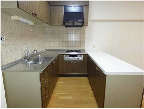 広島市西区高須、マンションのキッチン画像です