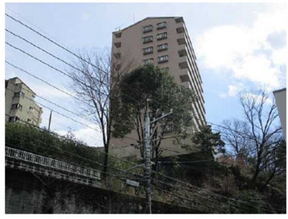 広島市東区牛田早稲田、マンションの外観画像です