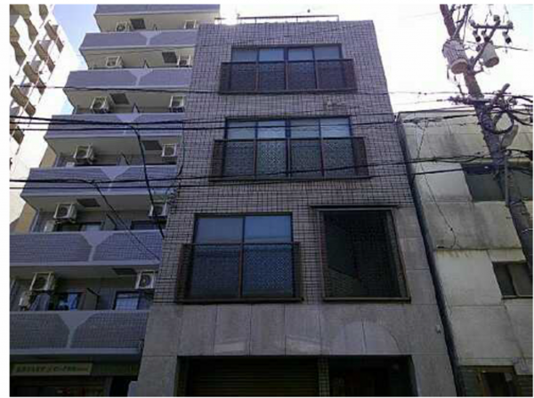 広島市中区鉄砲町、中古一戸建ての外観画像です