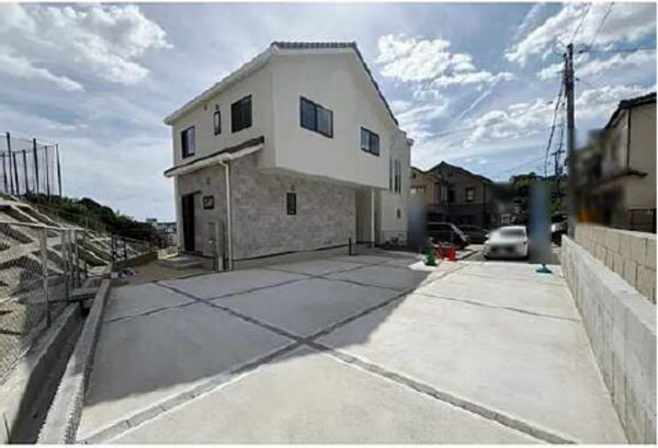 広島市東区尾長東、新築一戸建ての外観画像です
