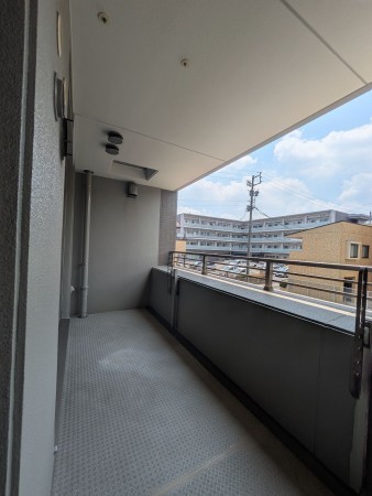 名古屋市千種区谷口町、マンションのバルコニー画像です