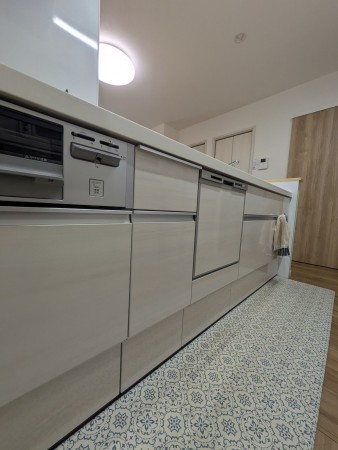 安城市浜富町、中古一戸建てのキッチン画像です