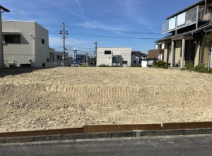愛知郡東郷町白鳥、土地の画像です
