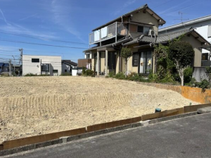 愛知郡東郷町白鳥、土地の画像です