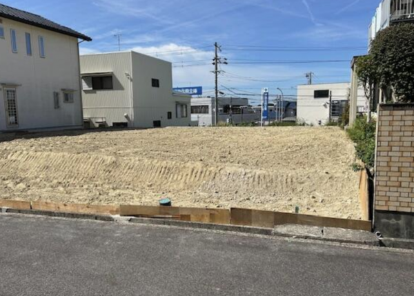 愛知郡東郷町白鳥、土地の画像です