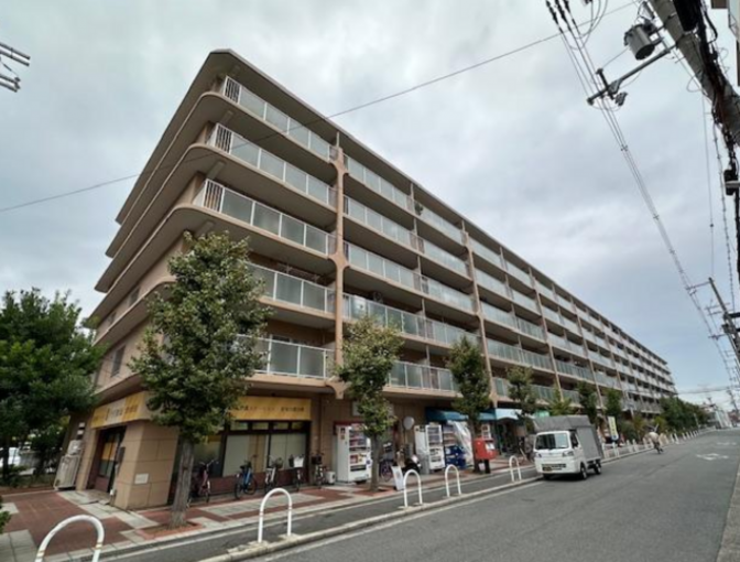 東大阪市菱屋西、中古マンションの画像です