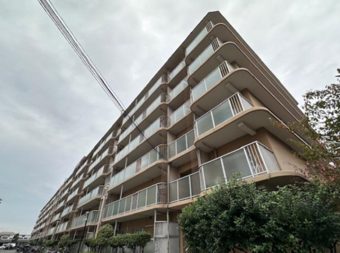 東大阪市菱屋西、中古マンションの画像です