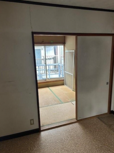 東大阪市小若江、中古一戸建ての画像です