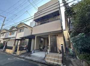 東大阪市寿町、中古一戸建ての画像です