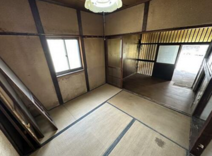 東大阪市小若江、中古一戸建ての画像です