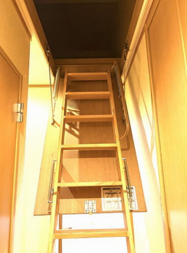 東大阪市菱屋西、中古一戸建ての画像です