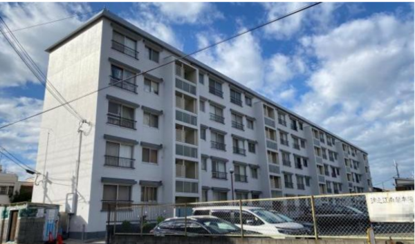 高槻市津之江町、中古マンションの外観画像です