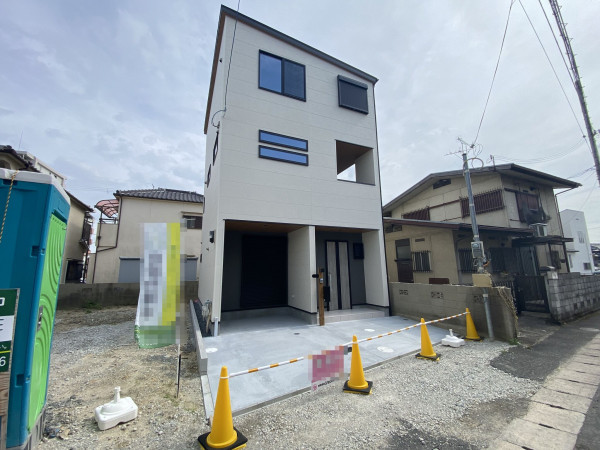 高槻市氷室町、新築一戸建ての外観画像です