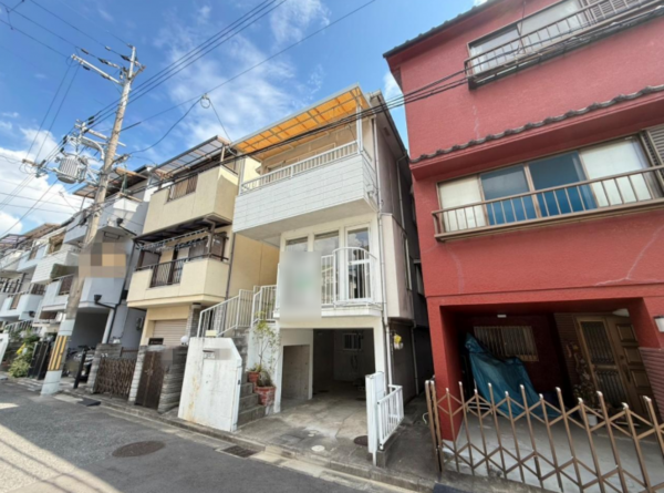 高槻市津之江北町、中古一戸建ての外観画像です