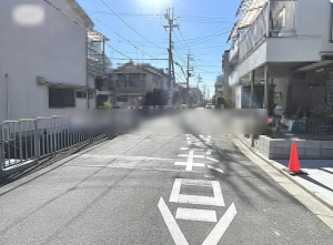 高槻市東五百住町、新築一戸建ての前面道路を含む現地写真画像です