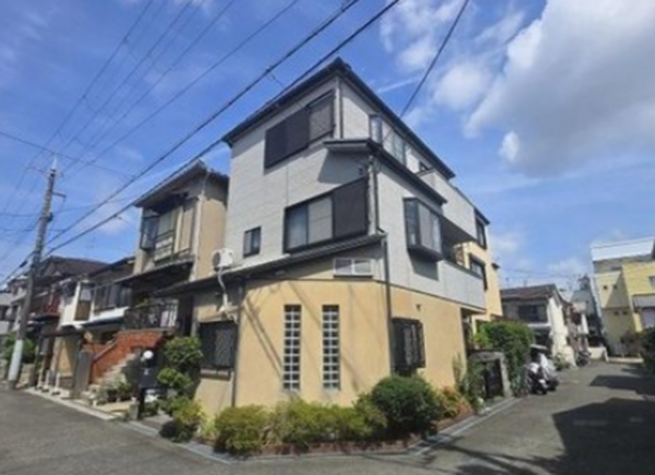 高槻市栄町、中古一戸建ての外観画像です