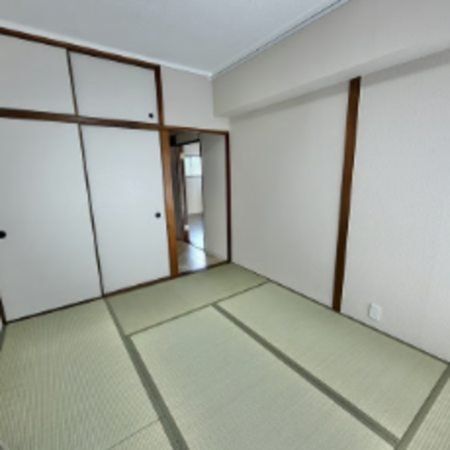 高槻市宮野町、中古マンションの内装画像です