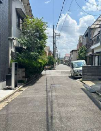 高槻市野田、土地の前面道路を含む現地写真画像です