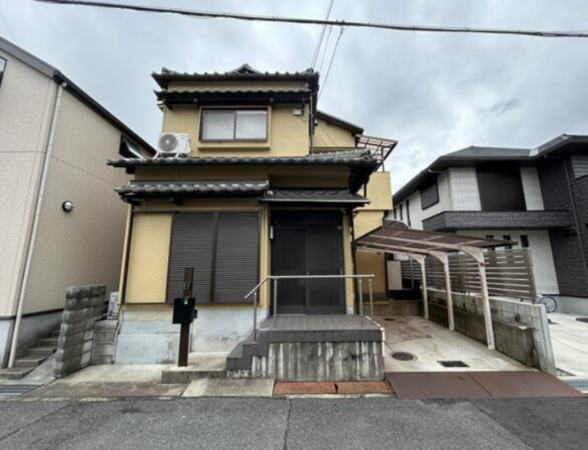 高槻市桜ケ丘北町、中古一戸建ての画像です
