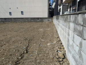 高槻市安岡寺町、土地の画像です
