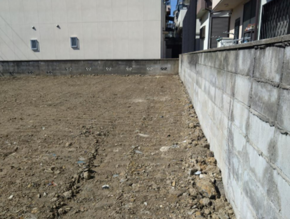 高槻市安岡寺町、土地の画像です